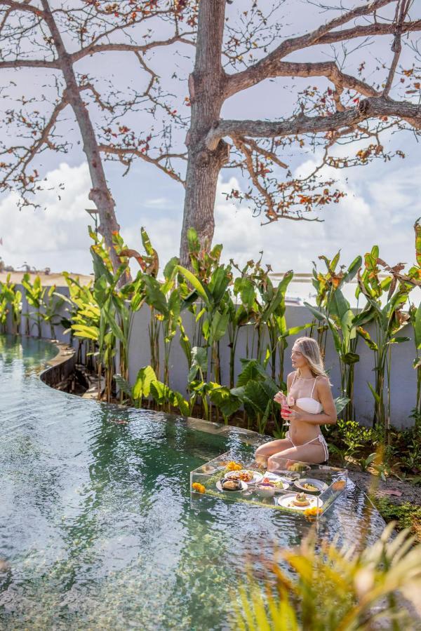 Sumitra Luxury Villas A Pramana Experience Санур Экстерьер фото